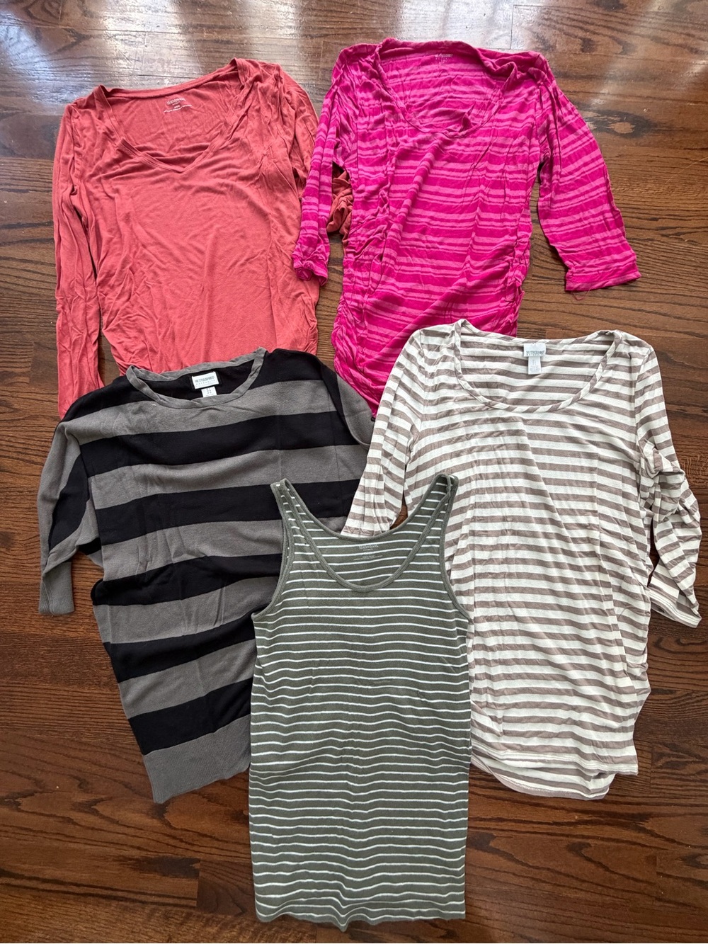 Set of 5 Motherhood Maternity Shirts